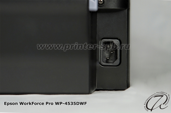 МФУ Epson WP-4535 DWF: Разъем подключения электропитания