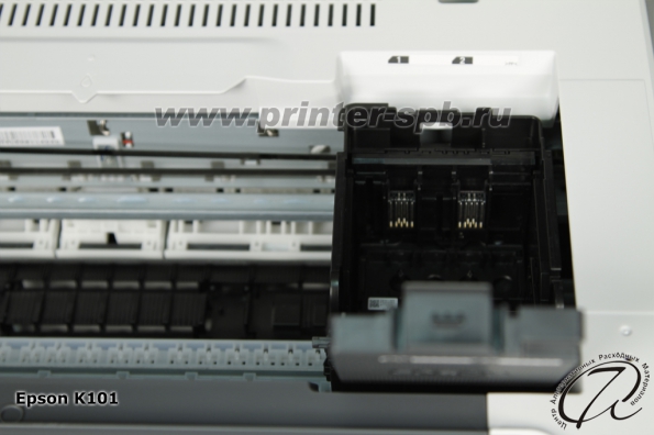 Принтер Epson K101: Каретка без крышкой