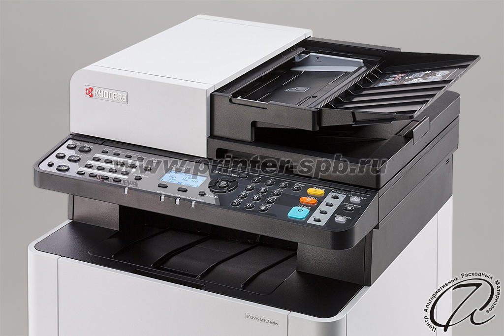 Цветной МФУ Kyocera m5521cdw, вид справа Лазерный МФУ Kyocera m5521cdw