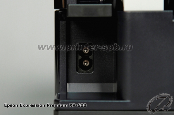 Epson Expression Premium XP-600: Коннектор питания