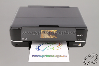 Epson Expression Photo XP-960, вид спереди с выдвинутым лотком