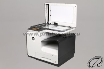 HP PageWide 377dw, вид с поднятой крышкой сканера