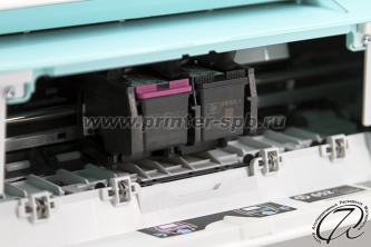 HP Deskjet Ink Advantage 3785, каретка с картриджами